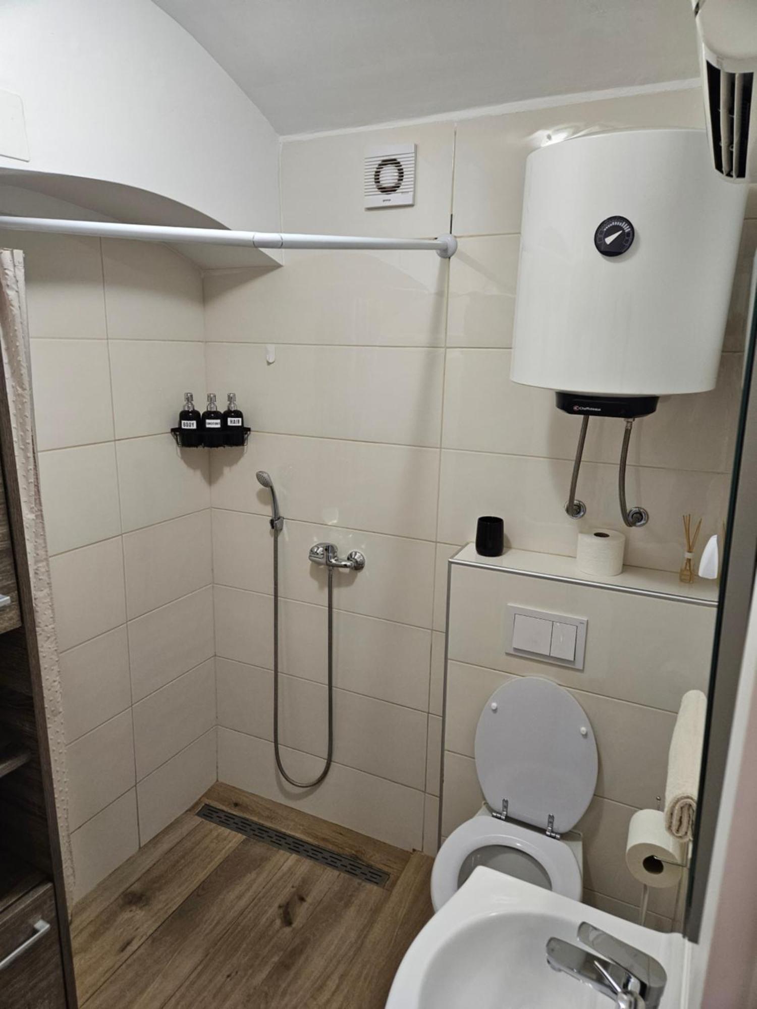 Apartment Maja - Strict Center Of ザグレブ エクステリア 写真