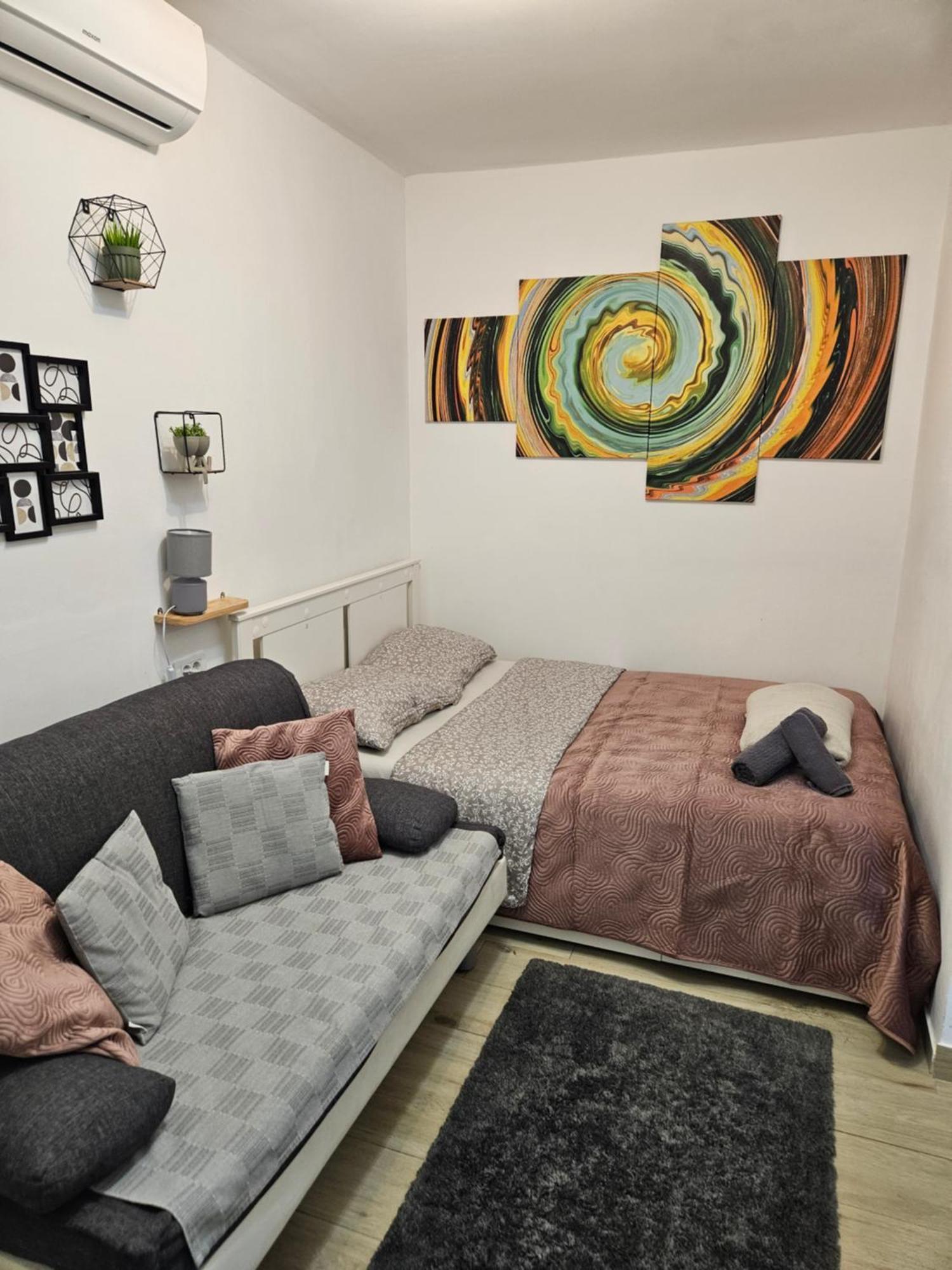 Apartment Maja - Strict Center Of ザグレブ エクステリア 写真