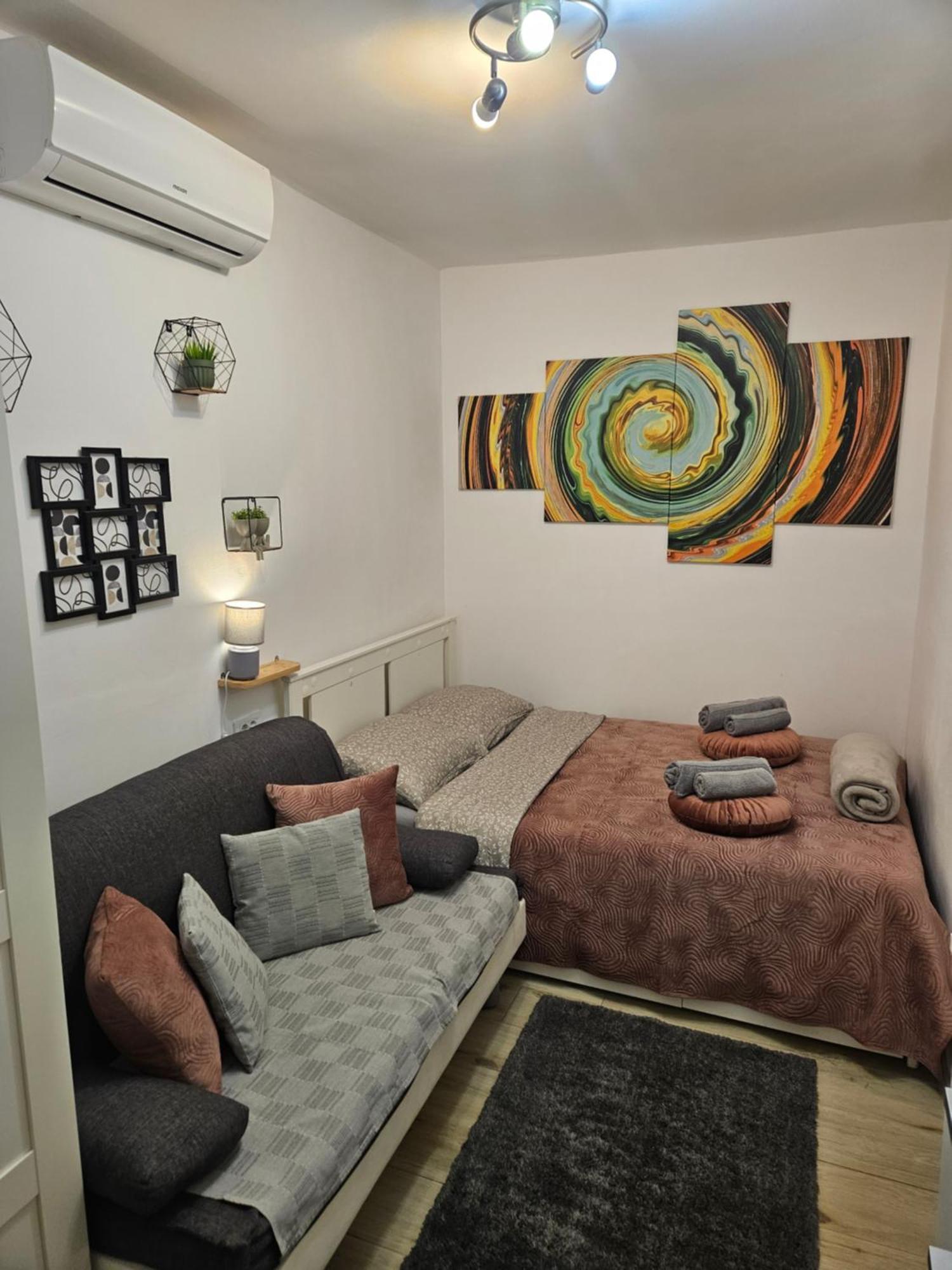 Apartment Maja - Strict Center Of ザグレブ エクステリア 写真