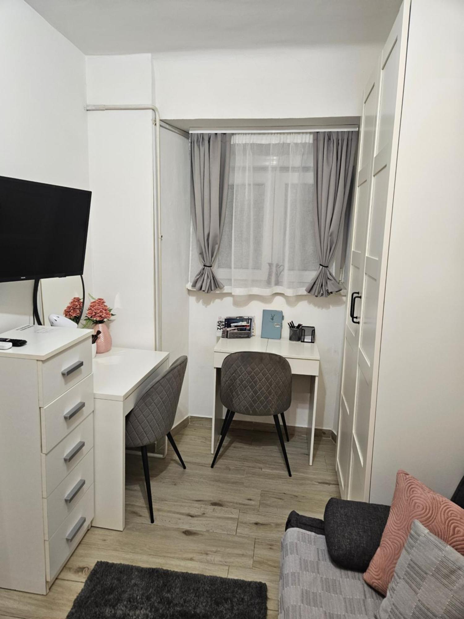 Apartment Maja - Strict Center Of ザグレブ エクステリア 写真